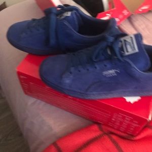 Blue Puma suede sneakers